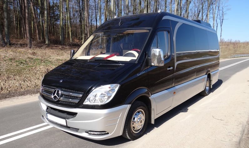 Lower Austria: Bus reservation in Korneuburg in Korneuburg and Austria